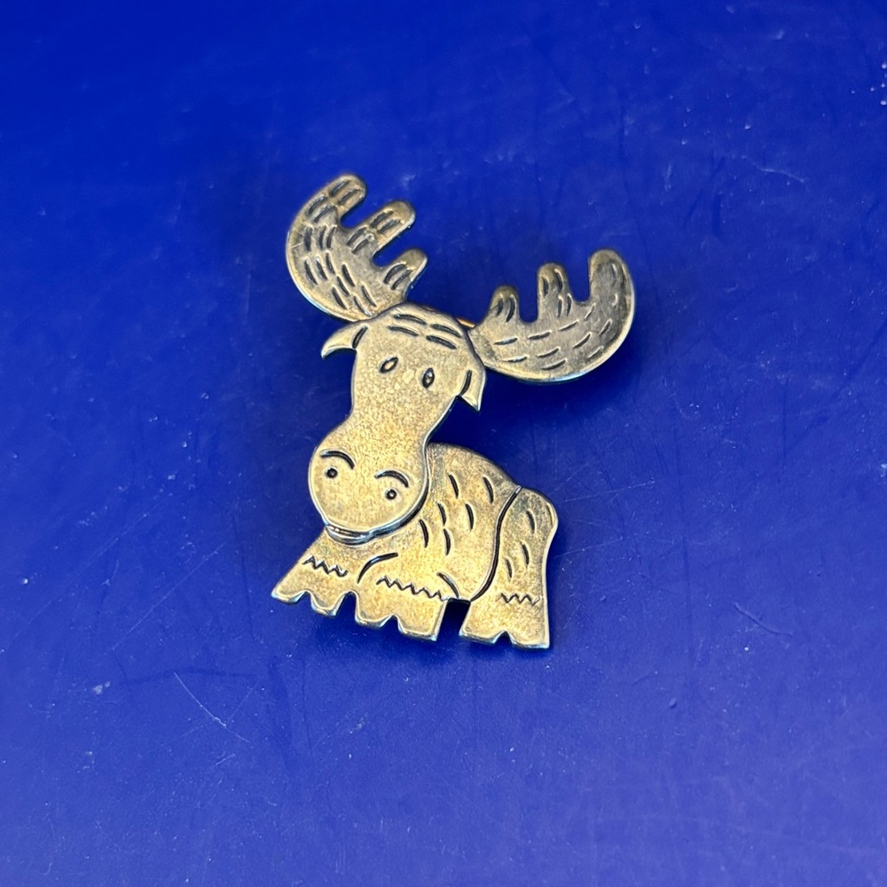 Vintage Gold Moose Brooch